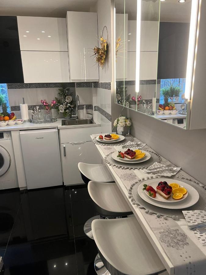 Apartment Luxe Free Wifi, Free Parking, Free Netflix Friern Barnet Eksteriør bilde