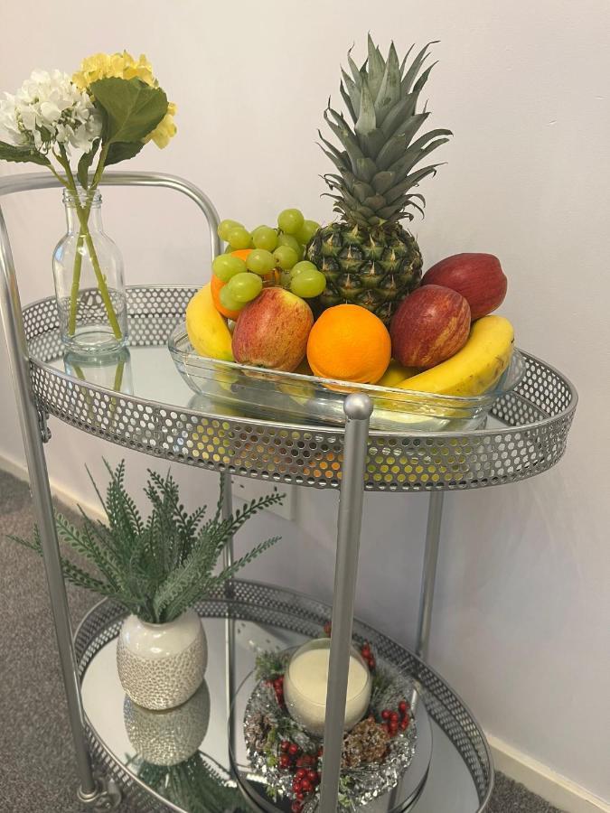 Apartment Luxe Free Wifi, Free Parking, Free Netflix Friern Barnet Eksteriør bilde