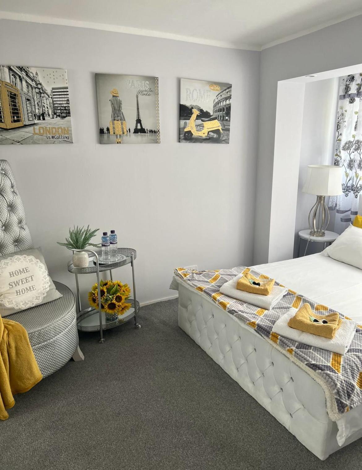 Apartment Luxe Free Wifi, Free Parking, Free Netflix Friern Barnet Eksteriør bilde
